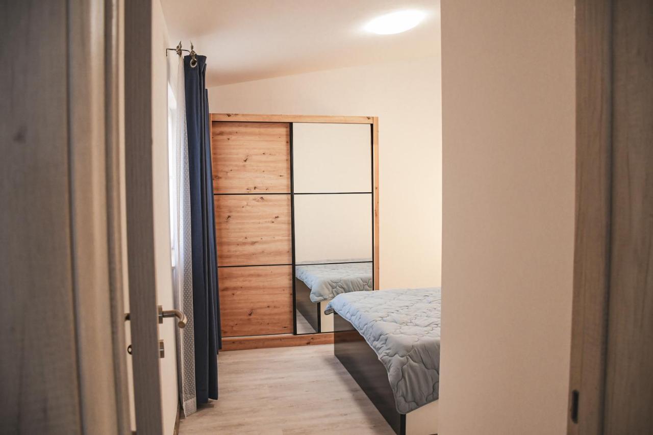 ביוגראד נה מורו Apartments Olea מראה חיצוני תמונה