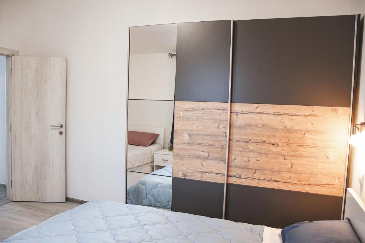 ביוגראד נה מורו Apartments Olea מראה חיצוני תמונה
